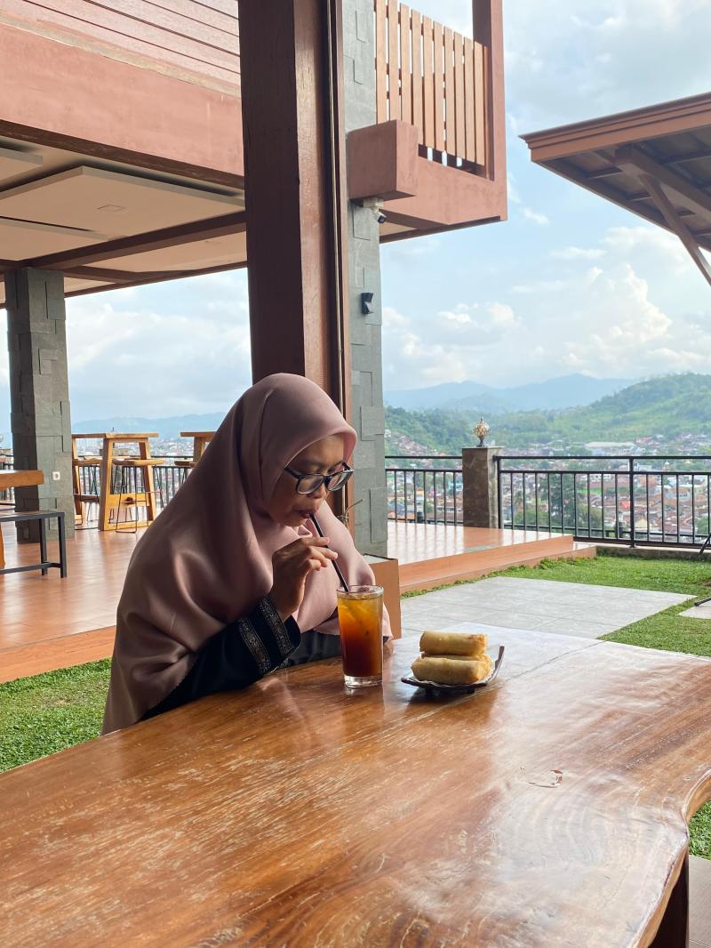 Foto rahmah indah ratnasari